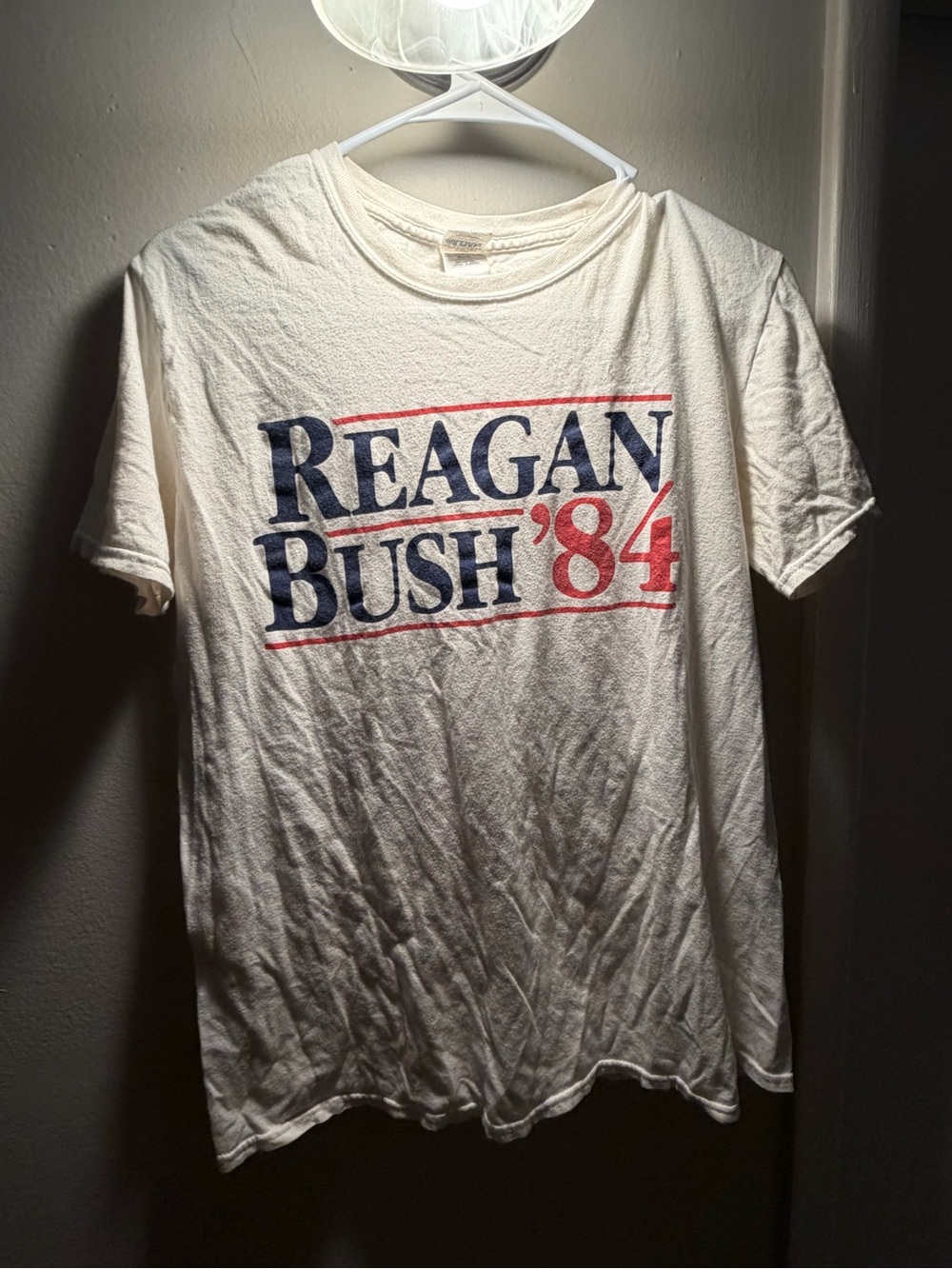 Gildan White Reagan Bush '84 Graphic Tee with Navy and Red Print